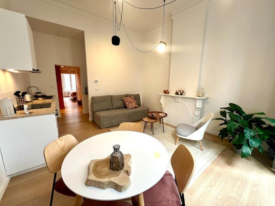 L'Escapade Chic - Cathedrale, Saint Lambert Apartman Liège Kültér fotó